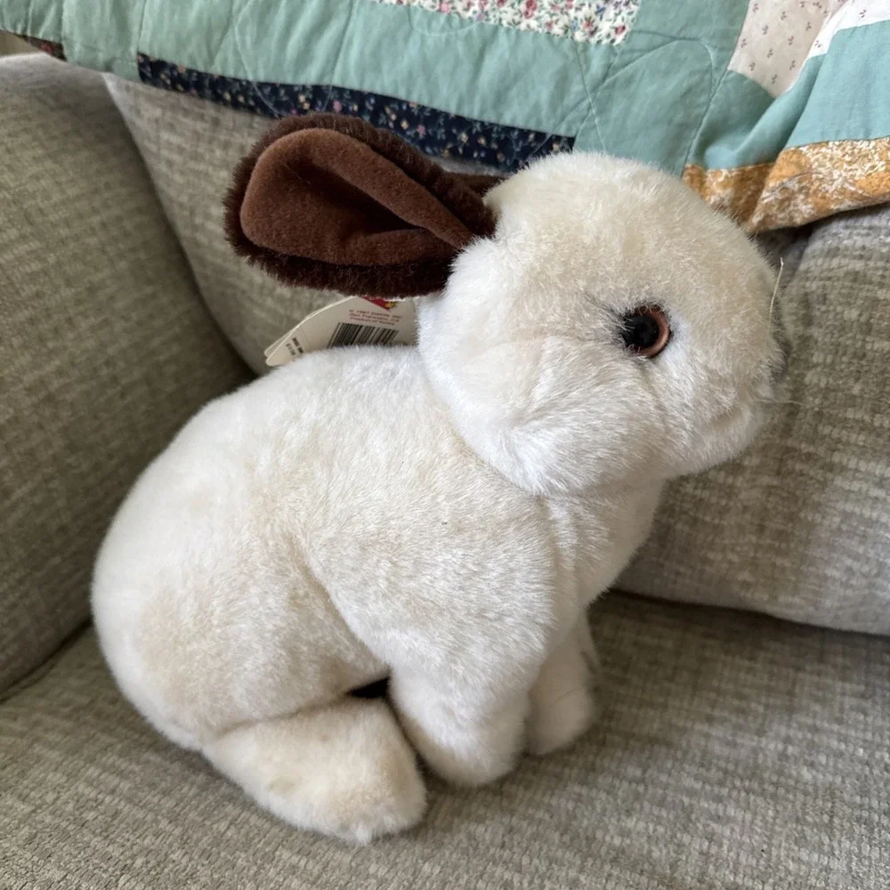 Vintage Dakin 1988‎ Cream and Brown Smudge Bunny Rabbit Plastic Whiskers NWT